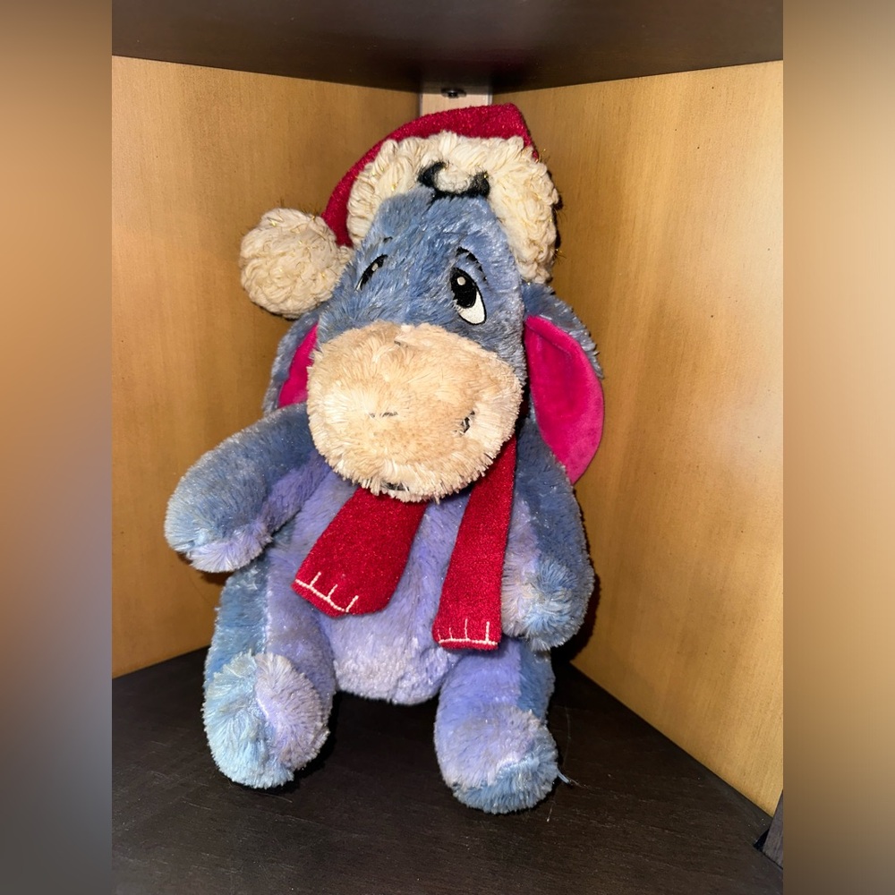 RARE Disney Store Eeyore Christmas Red Sparkle Hat Scarf Stuffed Animal Plush 14